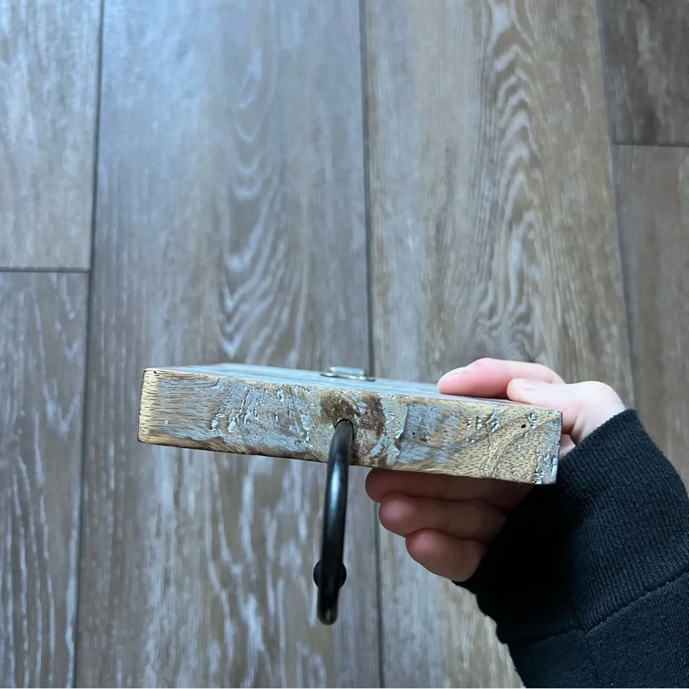 Elephant wall hook